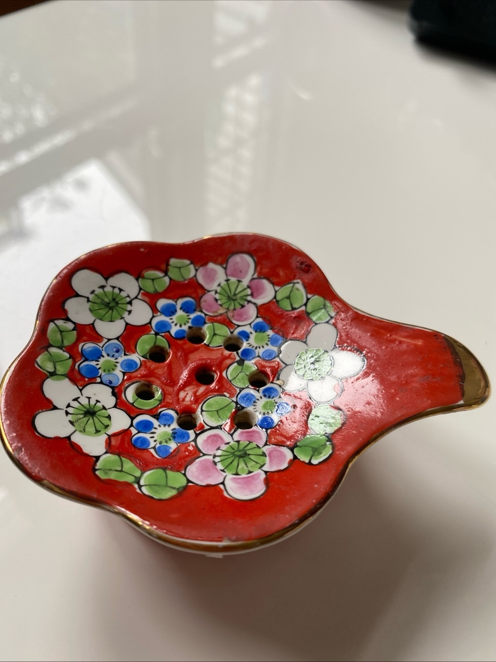 Vintage Red Floral tea bag strainer ceramic 2 piece Cloisonné Art Decorative